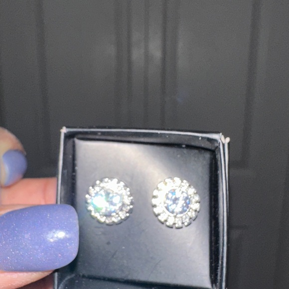 STUFFED Vera Bradley Metallic Quilted Lunch bag - Picture 6 of 7